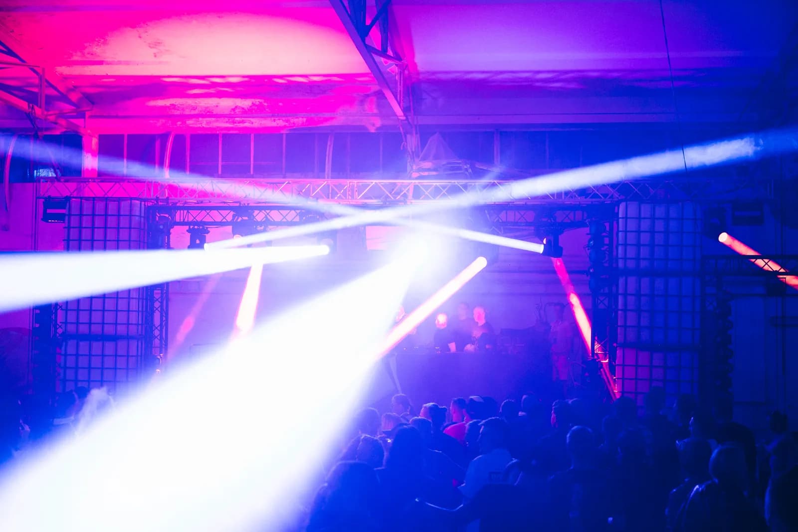 Zdjęcie z Hangar 02